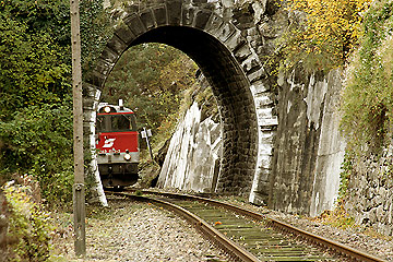 Lok von REX1990 ohne Wagen bei der Teufelsmauer