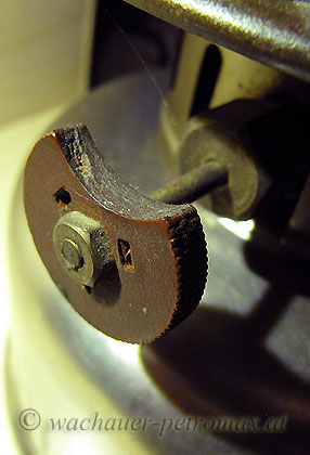 DITMAR Maxim 531, Handrad